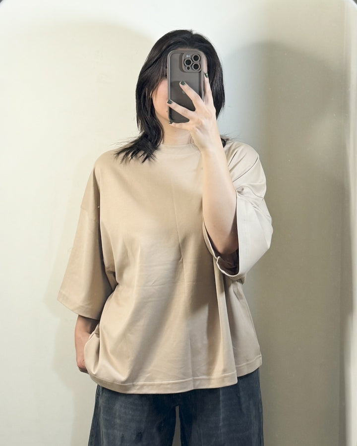 Dropped shoulder in plus size T-shirt.pk