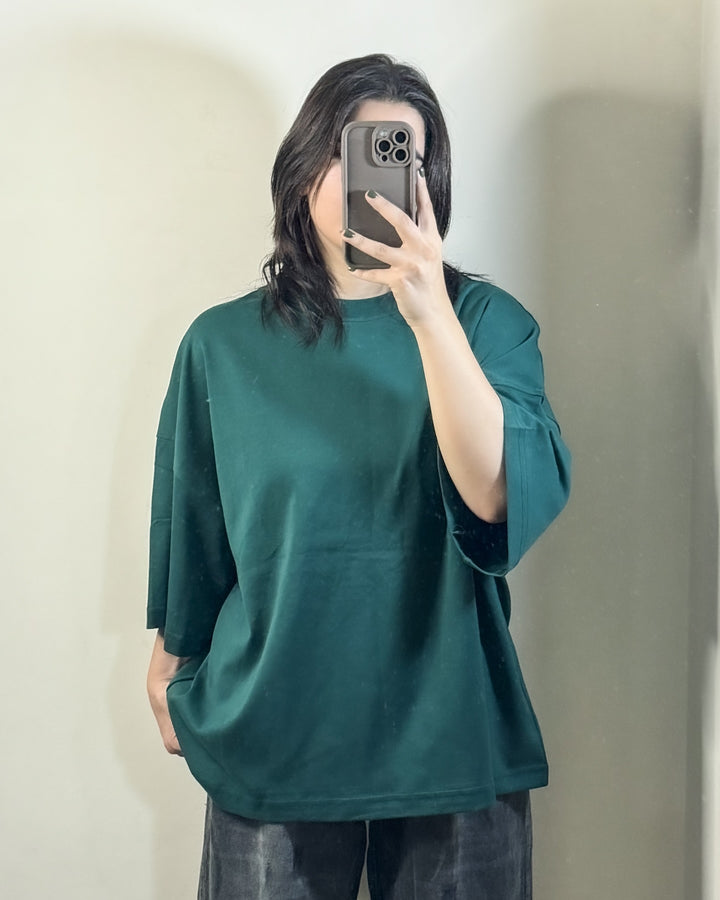 Dropped shoulder in plus size T-shirt.pk