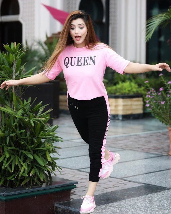 Pink Queen Tracksuit T-shirt.pk